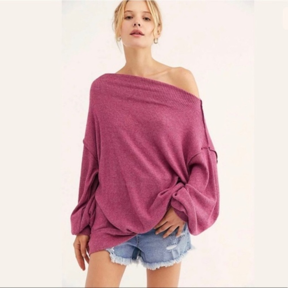 Free People Sweet Myrtle off the shoulder slouchy Pull Over.Size XS